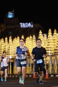 BIB: 
                            <button type="button" onclick="openModal(23957750)" class="btn btn-primary btn-sm float-right btn-popup" data-toggle="modal" data-target=".modal-high-quality">
                        <i class="fas fa-shopping-cart"></i> Add to Cart
                    </button>
                                            <button type="button" onclick="isThisMe(23957750, true)" class="btn btn-success btn-sm float-right btn-popup btn-isme hidden" data-toggle="tooltip" data-placement="bottom" title="นี่คือรูปของคุณใช่ไหม คลิกที่นี่เพื่อเอาเข้าอัลบั้ม">
                        <i class="fas fa-plus"></i> Add to album
                    </button>
                    <button type="button" onclick="isThisMe(23957750, false)" class="btn btn-warning btn-sm float-right btn-popup btn-isnotme hidden">
                        <i class="fas fa-ban"></i> Remove from album
                    </button>